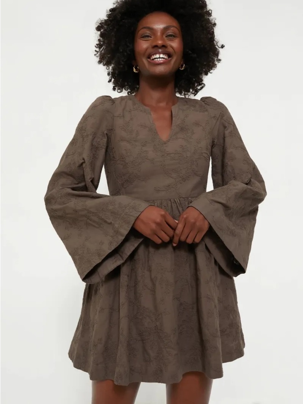 Hyacinth House Brown Textured Becca Bell-Sleeve Mini Dress – XS NWT